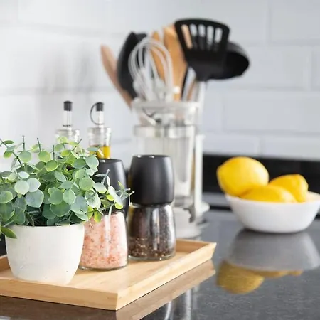 Presente Haven - Walk To Reserve & Town *