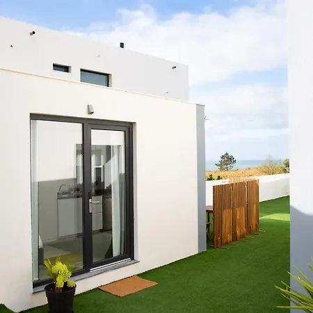 Presente Haven Walk To Ribeira D'ilhas, Reserve And Town Of Ribamar Apartamento *