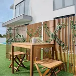 Appartement Presente Haven Walk To Ribeira D'ilhas, Reserve And Town Of Ribamar *