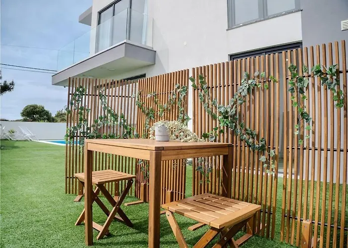 Feriehus Presente Haven - Walk To Reserve & Town *