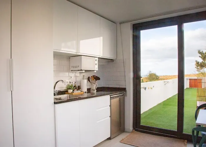 Presente Haven - Walk To Reserve & Town Feriehus *