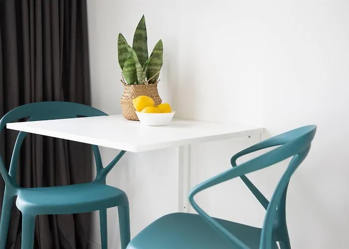 Presente Haven - Walk To Reserve & Town