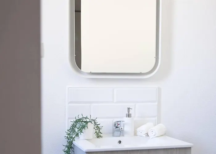 Presente Haven - Walk To Reserve & Town * Santo Isidoro