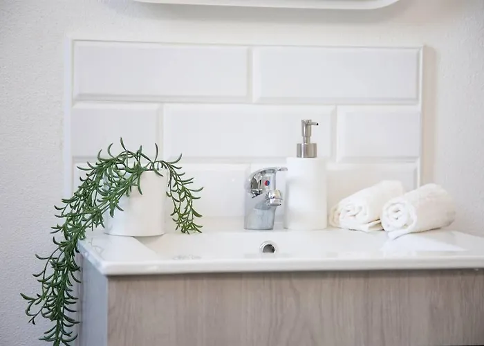 Feriehus Presente Haven - Walk To Reserve & Town *